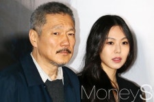 이혼 절차 진행중 홍상수, 김민희 가족 사는 하남으로 이사?