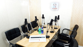 하고 싶은 말 다해요… 연일 북적이는 팟캐스트 녹음실