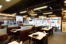 냉삼시대, 추억을 되살리는 맛집으로