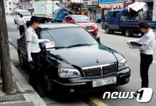 [출근길] 이걸 왜 몰랐지? 주차문제 해결한 A씨의 한마디