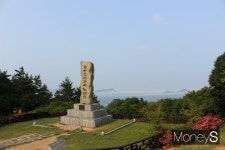 [섬여행+] 검푸른 다도해, 검고 깊은 산골