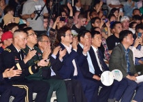 수원시에 울려 퍼진 평화의 노랫소리