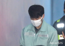 '무면허 음주운전·도주' 손승원, 징역 1년6개월 구형