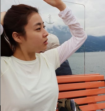 영화 ‘써니’ 출연 강소라, 스위스에서도 여신 자태