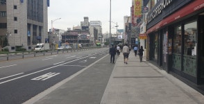 노점상 철거로 뻥 뚫린 영등포역 앞… ‘보행친화거리’ 서울 전역 확대