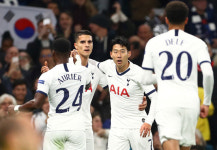 손흥민 2골 토트넘, 즈베즈다 5-0 대파하고 조 2위