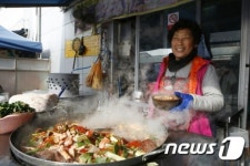 이방시장 수구레국밥 유명 맛집 어디?… 2대째 가업 이어와
