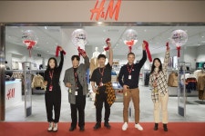 H&M, 부산 스타필드시티 명지점 오픈… 35번째 매장