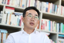 [출근길이슈] 에이치엘비, 이틀째 급락… 오늘은?