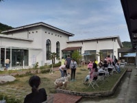 기장군 애견동반카페 피터펫, 애견 특화 멀티숍으로