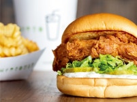 햄버거 ‘한·미戰’… 쉑쉑 vs 노브랜드