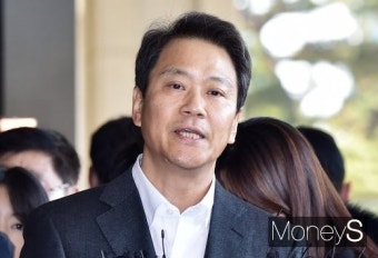 [퇴근길] 임종석, 검찰 출석… 왜 포토라인 섰을까?