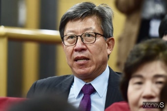 [머니S포토] 국회 미래연구원 개원 2주년 참석한 '박형준'