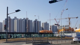 인천 분양시장, 수만명 몰리며 역대급 열기… 이유는?