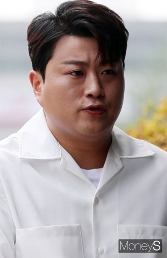 김호중, '전참시' 출격… 현실적 아침 공개 '공감 폭발'