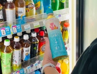 난 노는 물이 달라… 편의점 아아족 대신 차족 뜬다