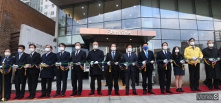 [머니S포토] 구립 김영삼도서관 개관식