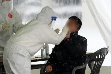 광주 효정요양병원서 53명 무더기 감염… 이틀 만에 60명 확진