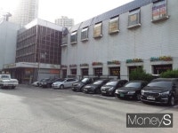 잠실주공5단지 재건축 인·허가 발목… 서울시, 호가 폭등 부담 된듯