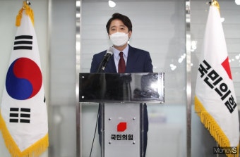 [머니S포토] 당대표 출마 선언하는 이준석