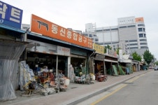 수원천을 따라 흐른 상업중심지 사통팔달의 길을 걷다