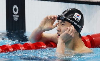 '뉴 마린보이' 황선우, 100m 자유형 전체 4위로 결승행… 29일 메달 도전