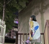 설인아, 스케이트 보드 인증… 취미도 남달라