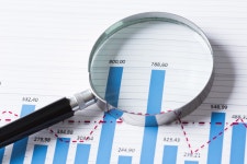 금리 0.25%P 오르면 대출이자 3.1조 ↑… 부동산 거품 잦아드나