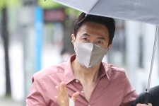 다시 만날 수 있을 것… 김정민, 콘서트 취소 사과