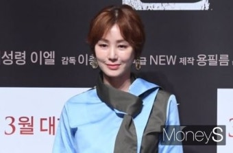 김성령 