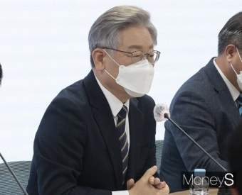 이재명, '정책 대통령' 시동?… 매주 1개씩 공약 발표한다