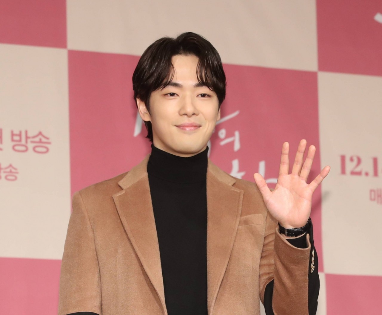 김정현, 연애 질문에 특이 대답...전 여자친구 트라우마 발언 논란