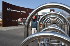 에디슨모터스, 쌍용차 인수 가시밭길… 대출 막힌 8000억 자금 마련 어떻게?