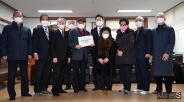 [머니S포토] 전국 경로당 회장단 지지받은 與 이재명, 어르신 7대 공약은