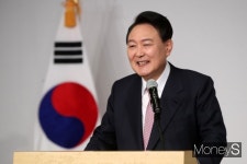 윤석열 당선에 건설주 강세… 신원종합개발 상한가