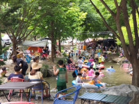 [오늘날씨] 낮 최고기온 35도 찜통 더위… 곳곳서 소나기