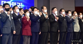 [머니S포토] 2022년 건설의날 기념식, 도약하는 대한민국을 위해...