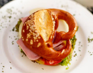 [맛집로드] 아침에 무슨 빵 드셨나요?