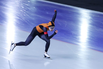 '스피드스케이팅' 김민선, 韓 최초 월드컵 여자 1000m 은메달 '쾌거'