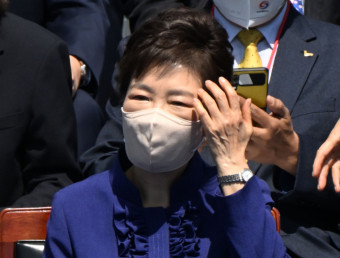 '파면 부당·정신적 피해' 박근혜 지지자들, 국가상대 소송서 패소