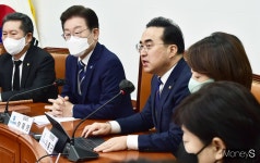 [머니S포토] 박홍근 與, 낭비성 예산 과감 삭감시 법정 시한 내 예산안 처리할 수도