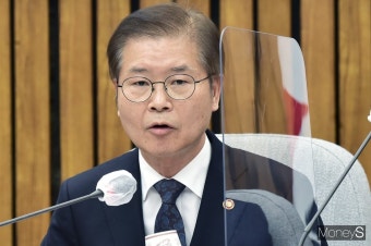 [머니S포토] 이전 중대재해 규제 관련 발언하는 이정식 장관