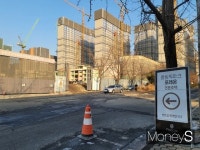 둔촌주공, 가까스로 PF 리스크 넘겼다… HUG 보증 7500억원 조달