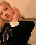 블랙핑크 로제, 고급미 넘치는 우아한 블랙 슈트핏