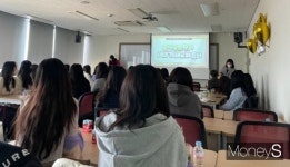 설레서 잠 못잤어요… 4년만 두근두근 대면 새터 [Z시세]
