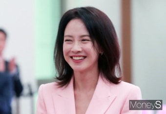 송지효와 전속계약 해지… 우쥬록스 