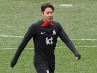 西매체 