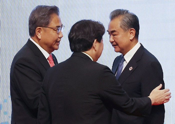 한중일 외교장관회의, 북한 문제 논의로 1년 4개월 만에 재개