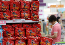 입맛만큼 안 바뀌는 라면값