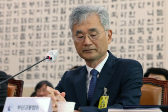 부산고법원장, '돌려차기' 피해자에 사과… 